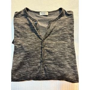 Mix Limited black and white‎ button Henley